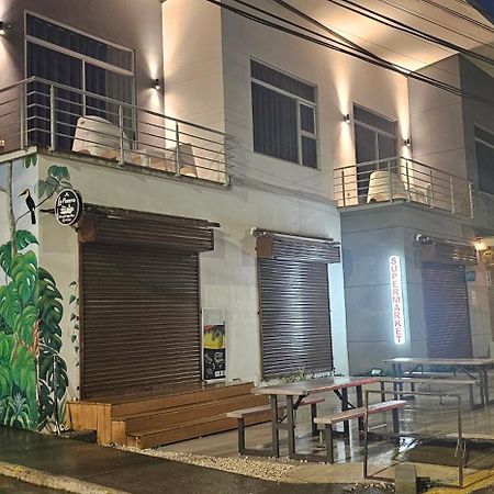 Pura Vida Apartments Quepos Dış mekan fotoğraf