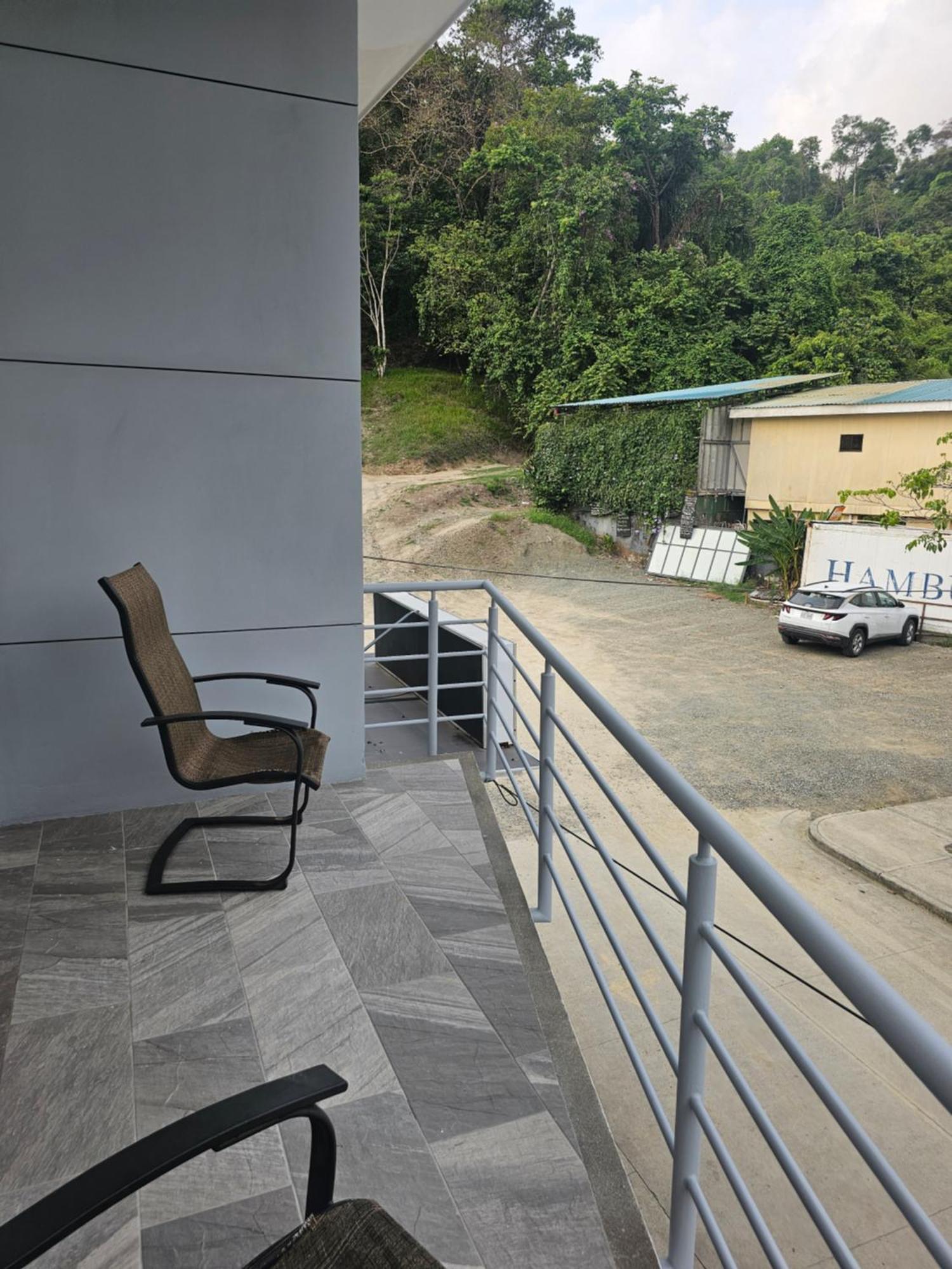 Pura Vida Apartments Quepos Oda fotoğraf